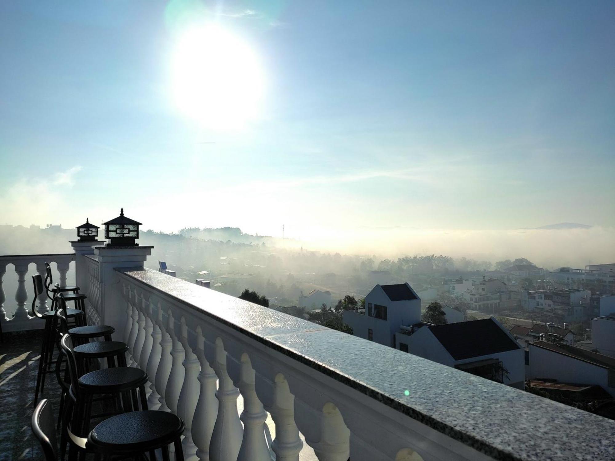 Hotel Hoa NáNg Бао Лок Екстериор снимка